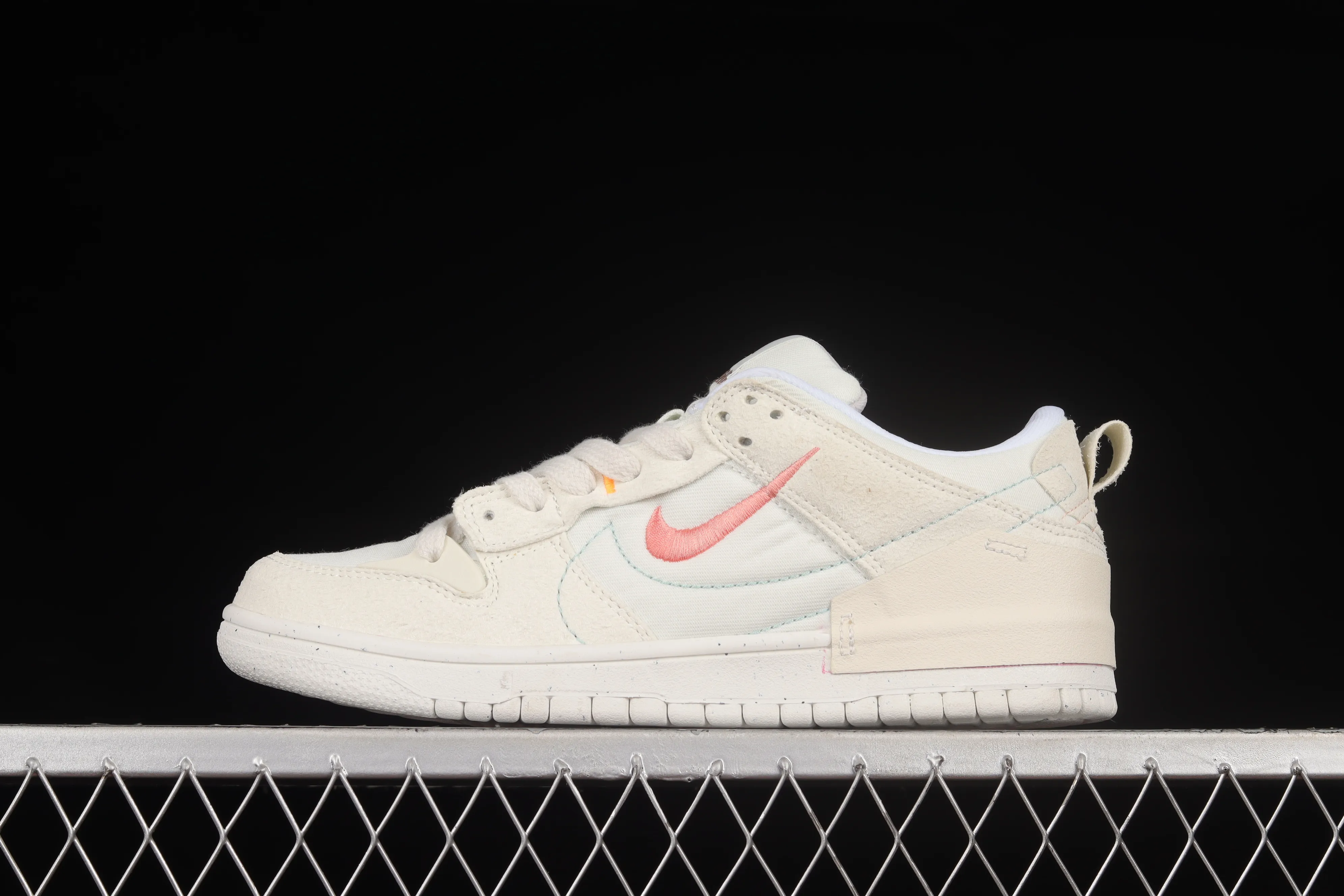 All categories Nk SB Dunk series Nk SB Dunk Low low-top sneakers Nk Dunk Low Disrupt 2 "Desert Bronze" New deconstructed style lightweight dunk low-top casual sports skateboard shoes DH4402-100
